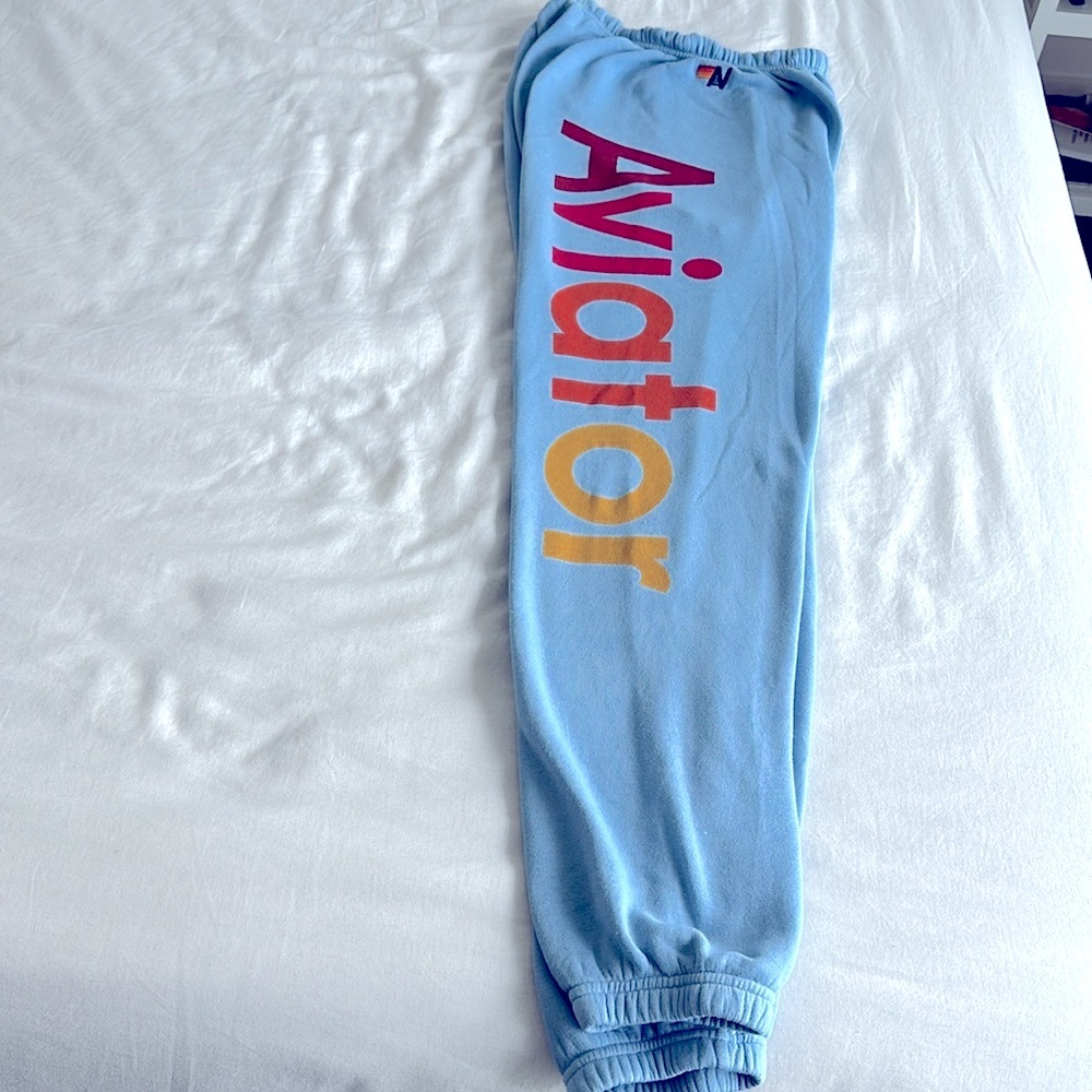 COPY - AVIATOR NATION 2 SWEATPANTS - ICE size L NWT